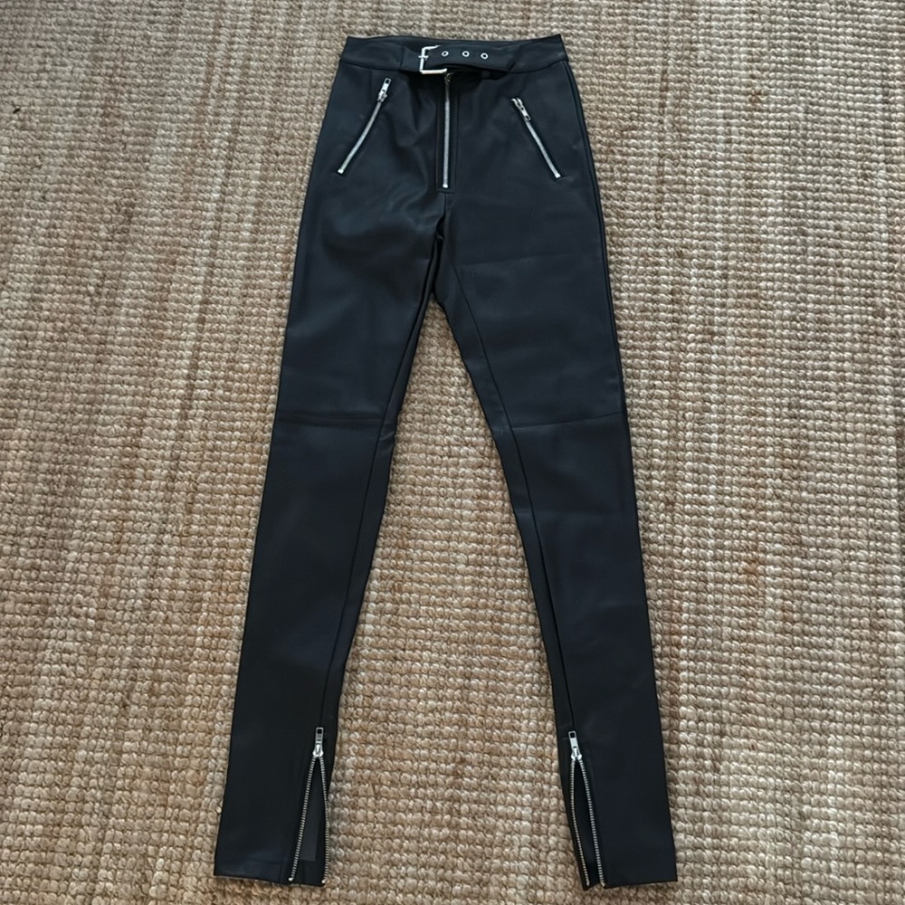 Danielle Guizio - image 1